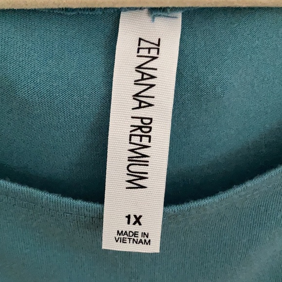 Zenana Premium Women’s Plus Oversized Dolman Sleeve Tunic Top Size 1X - Picture 7 of 11